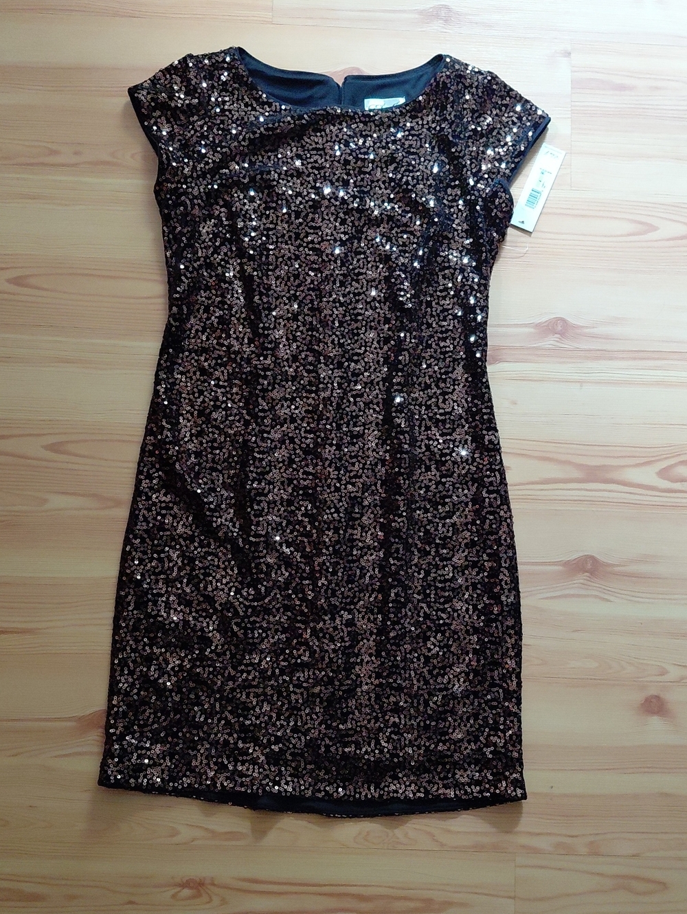 Eliza J Black and Gold Sequin Mini Dress NWT- Size 4